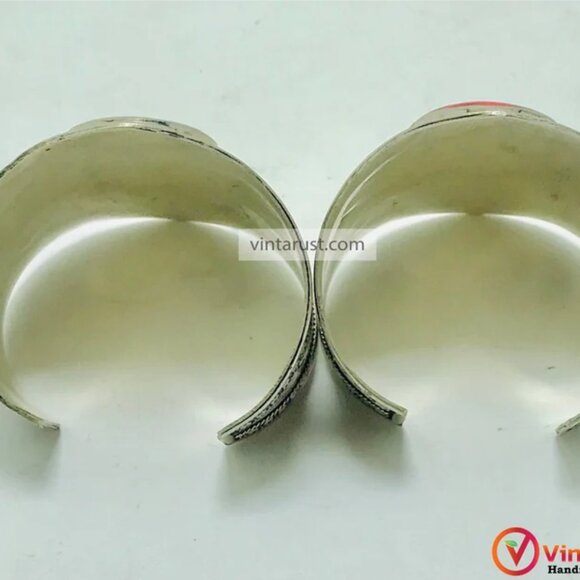 Single Red Coral Bracelets, Gemstone Bracelets, Vintage Handmade Adjustable - Picture 5 of 15